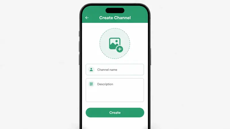 WhatsApp Channel creation screen with name icon and description fields