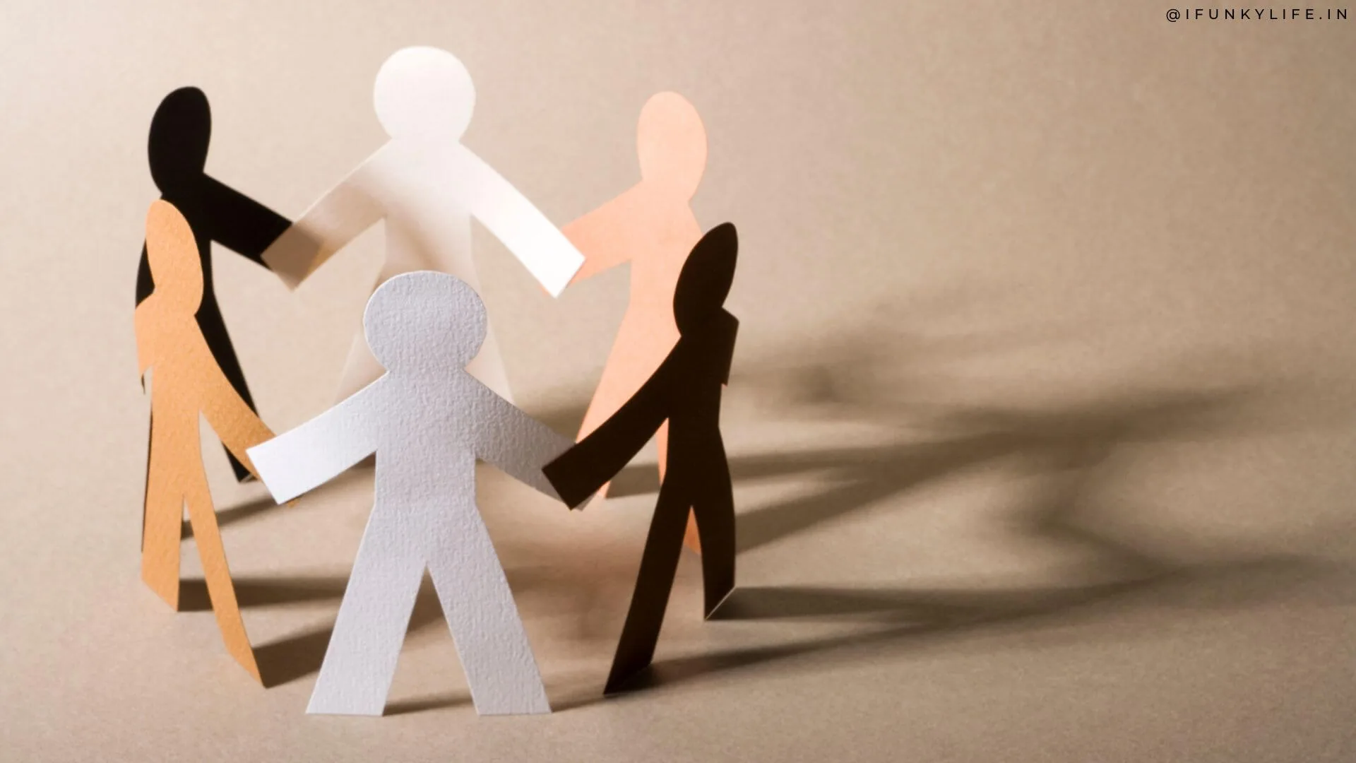 Friendship Status Collection