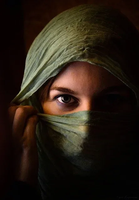 Modern Queen WhatsApp DP — Bold and Confident Girl Profile Picture